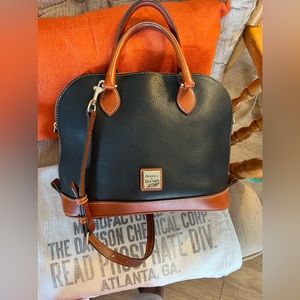 DOONEY & BURK Vintage Cross  Body Purse  Black and Brown Leather cross body